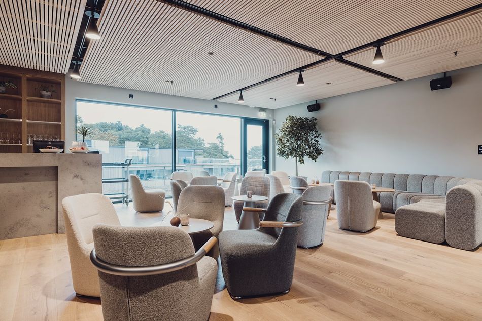 Svenska Möten