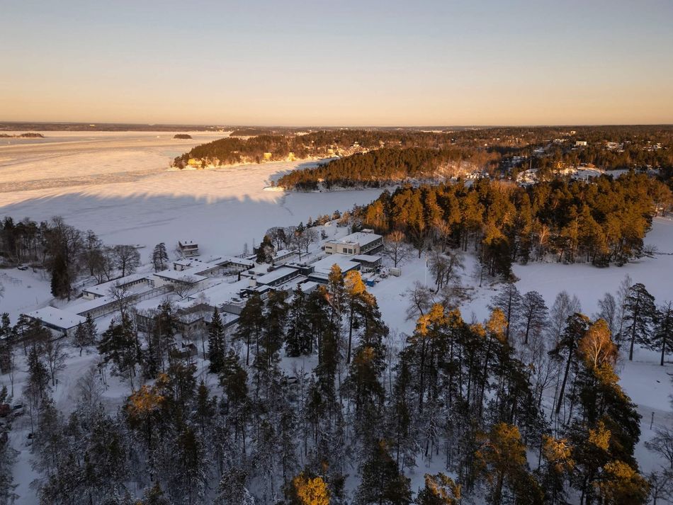 Svenska Möten