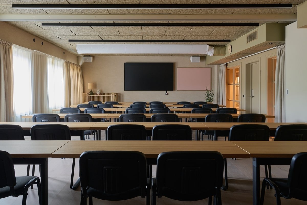 Stor konferenslokal - endast på förfrågan