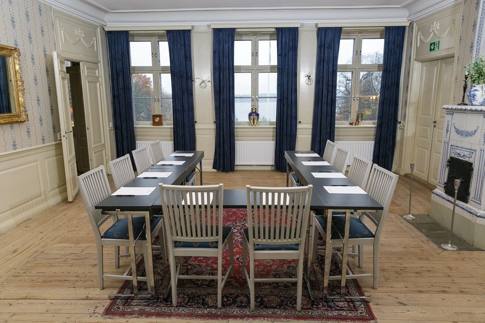 Svenska Möten