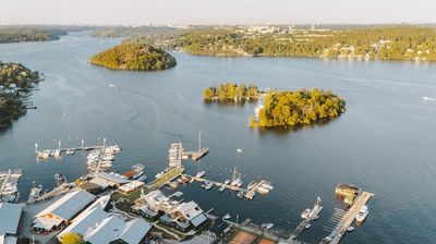 Svenska Möten