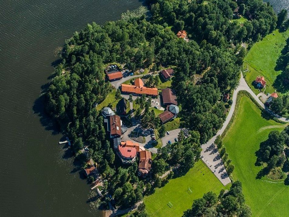 Svenska Möten