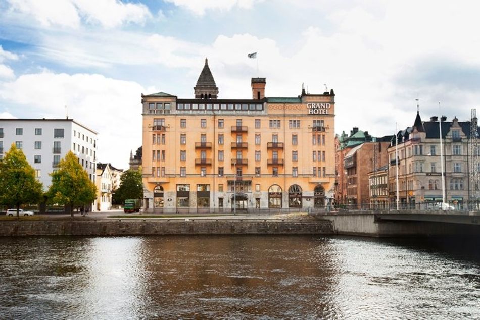Svenska Möten