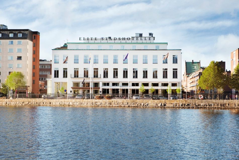 Svenska Möten