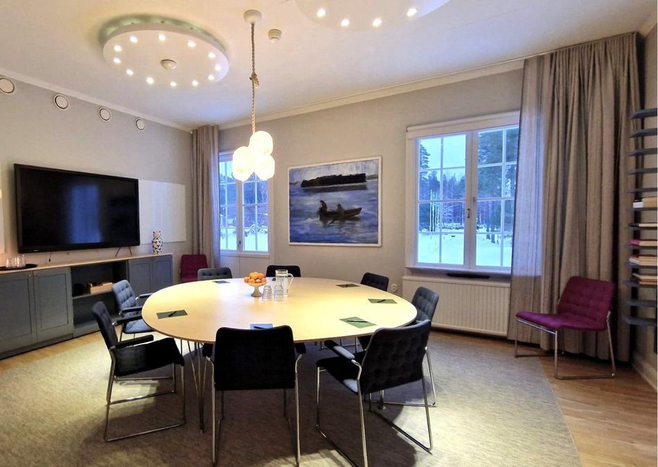 Svenska Möten