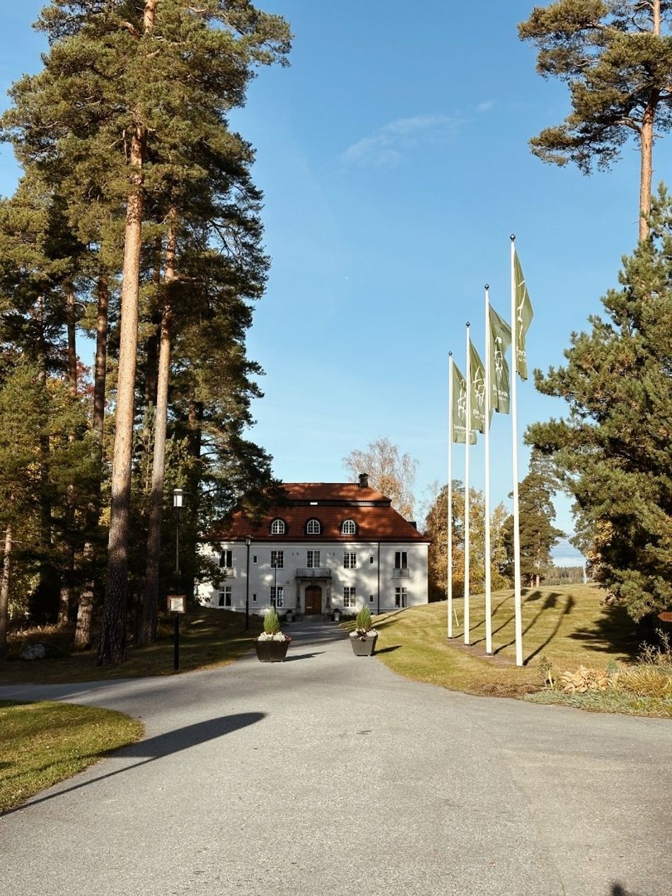 Svenska Möten