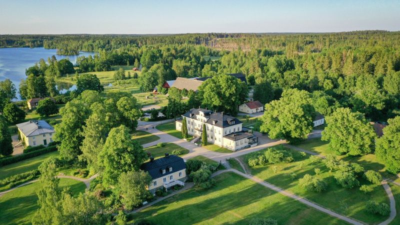 Svenska Möten