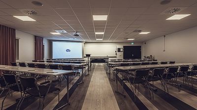 Svenska Möten