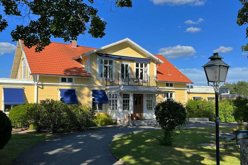Svenska Möten