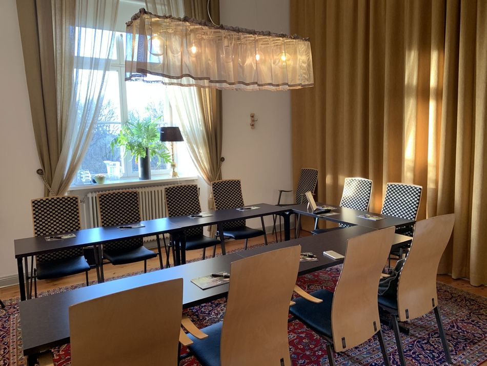Svenska Möten